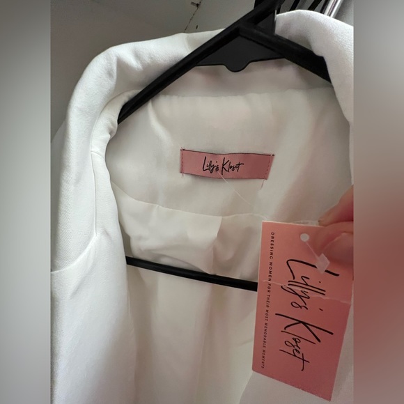 Lilly’s Kloset Floral Pant Blazer Set with Scarf Tie SMALL NWT - Picture 7 of 16